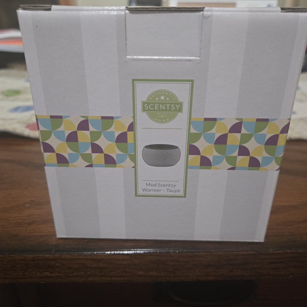 Scentsy Mod Warmer - Elegant Taupe